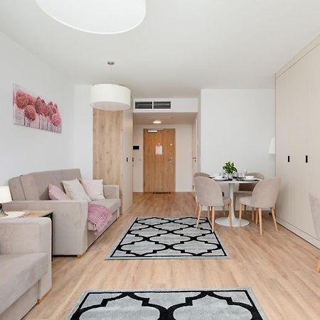 Apartamenty Jantaris By Noclegi Renters Mielno  Zewnętrze zdjęcie